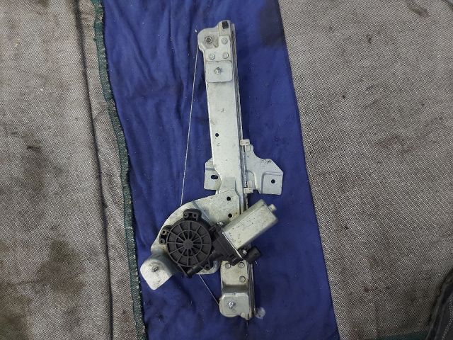 bontott DACIA DUSTER Jobb első Ablakemelő Szerkezet (Elektromos)