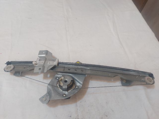 bontott DACIA DUSTER Jobb első Ablakemelő Szerkezet (Elektromos)