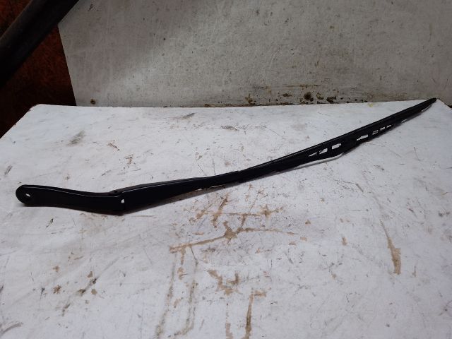 bontott DACIA DUSTER Jobb első Ablaktörlő Kar