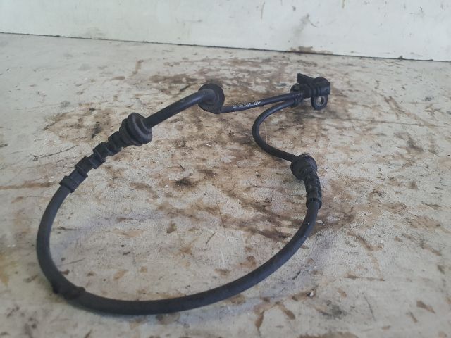 bontott DACIA DUSTER Jobb első ABS Jeladó