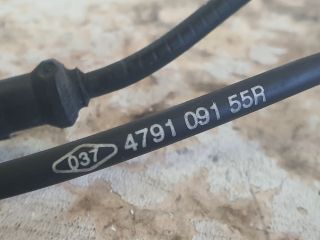 bontott DACIA DUSTER Jobb első ABS Jeladó