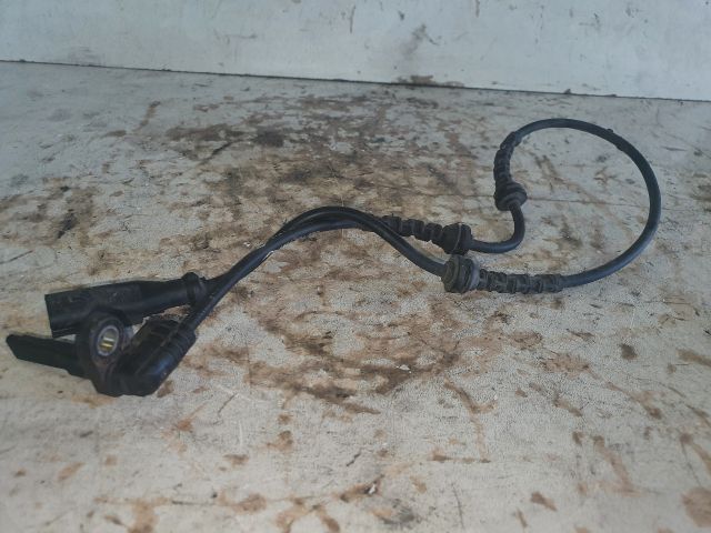 bontott DACIA DUSTER Jobb első ABS Jeladó