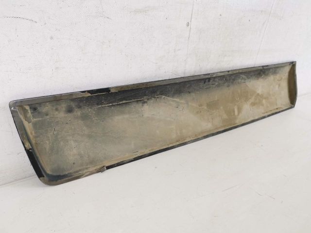 bontott DACIA DUSTER Jobb első Ajtó Díszléc