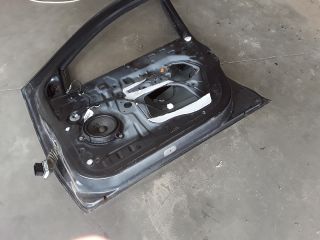 bontott DACIA DUSTER Jobb első Ajtó (Üres lemez)