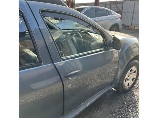 bontott DACIA DUSTER Jobb első Ajtó (Üres lemez)