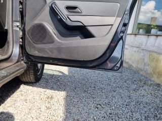 bontott DACIA DUSTER Jobb első Ajtó (Üres lemez)