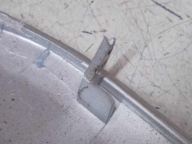 bontott DACIA DUSTER Jobb első Ajtóbehúzó