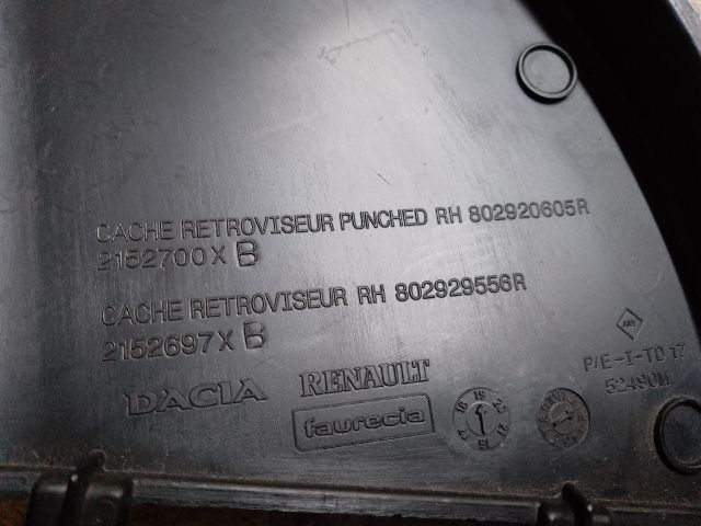 bontott DACIA DUSTER Jobb első Ajtókeret Burkolat