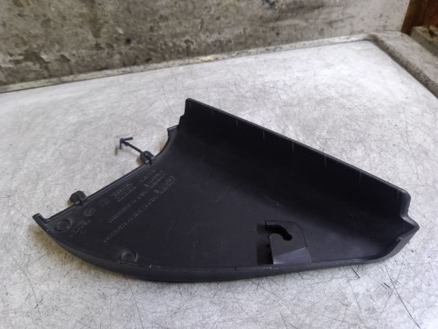 bontott DACIA DUSTER Jobb első Ajtókeret Burkolat