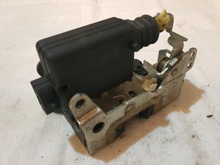 bontott DACIA DUSTER Jobb első Ajtózár