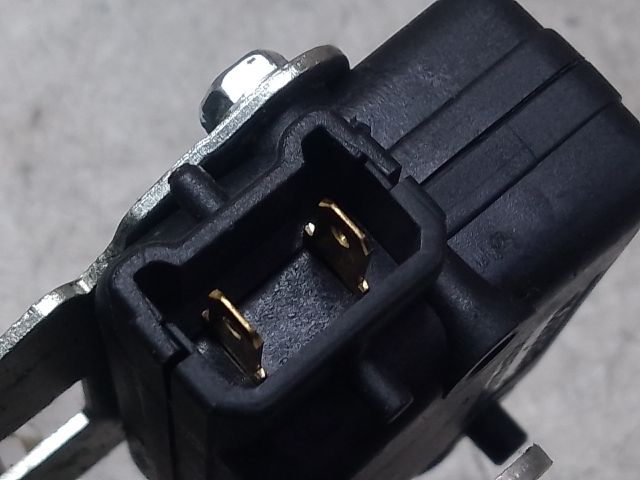 bontott DACIA DUSTER Jobb első Ajtózár