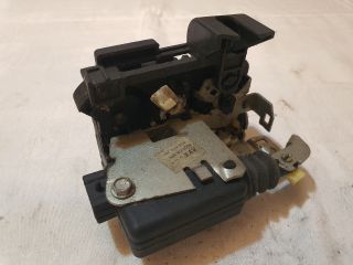 bontott DACIA DUSTER Jobb első Ajtózár