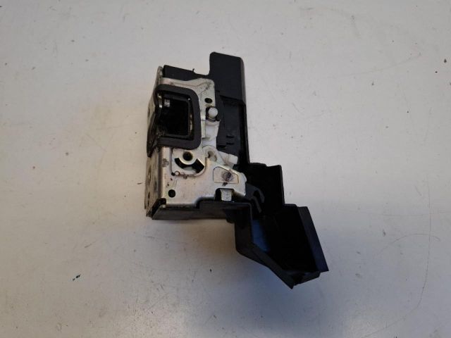 bontott DACIA DUSTER Jobb első Ajtózár