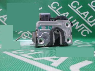 bontott DACIA DUSTER Jobb első Ajtózár