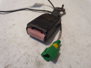 bontott DACIA DUSTER Jobb első Biztonsági Öv Csat