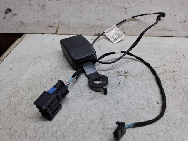 bontott DACIA DUSTER Jobb első Biztonsági Öv Csat