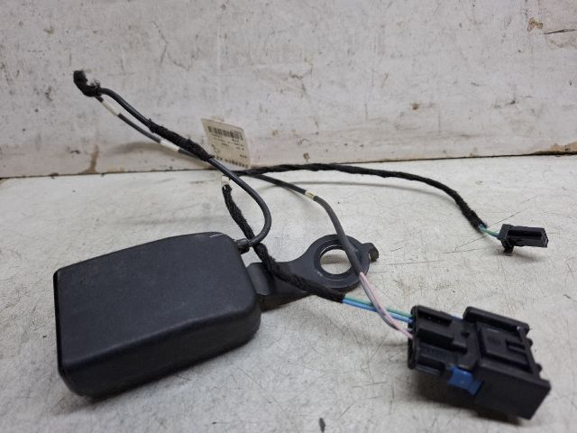 bontott DACIA DUSTER Jobb első Biztonsági Öv Csat