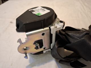 bontott DACIA DUSTER Jobb első Biztonsági Öv