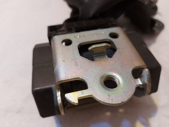 bontott DACIA DUSTER Jobb első Biztonsági Öv