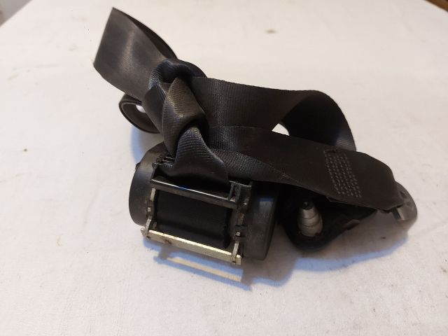 bontott DACIA DUSTER Jobb első Biztonsági Öv