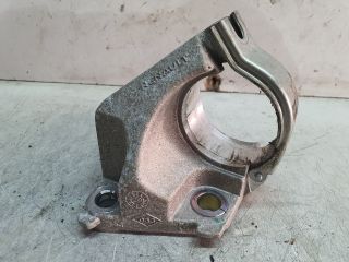 bontott DACIA DUSTER Jobb első Féltengely Tartó