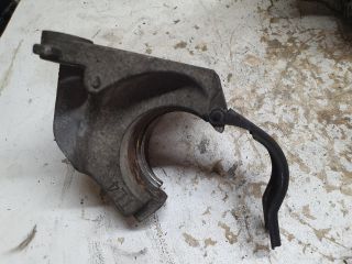 bontott DACIA DUSTER Jobb első Féltengely Tartó