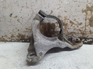 bontott DACIA DUSTER Jobb első Féltengely Tartó