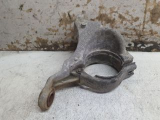 bontott DACIA DUSTER Jobb első Féltengely Tartó