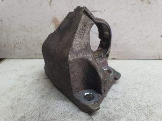 bontott DACIA DUSTER Jobb első Féltengely Tartó