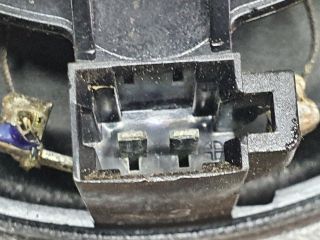 bontott DACIA DUSTER Jobb első Hangszóró