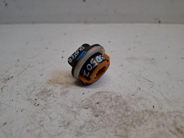 bontott DACIA DUSTER Jobb első Irányjelző Foglalat