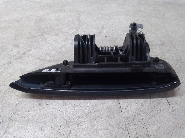 bontott DACIA DUSTER Jobb első Külső Kilincs