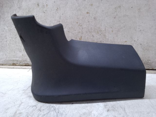 bontott DACIA DUSTER Jobb első Küszöb Légterelő Vég