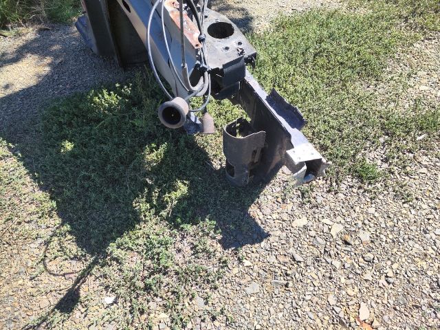 bontott DACIA DUSTER Jobb első Negyed Karosszéria Csomag