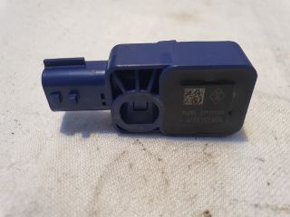 bontott DACIA DUSTER Jobb első Oldal Ütközés Érzékelő