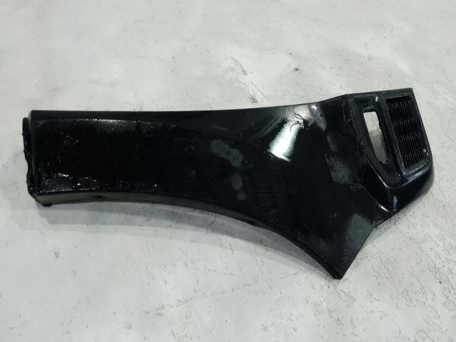 bontott DACIA DUSTER Jobb első Sárvédő Díszléc