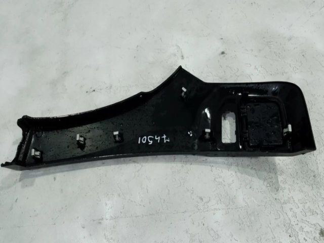 bontott DACIA DUSTER Jobb első Sárvédő Díszléc