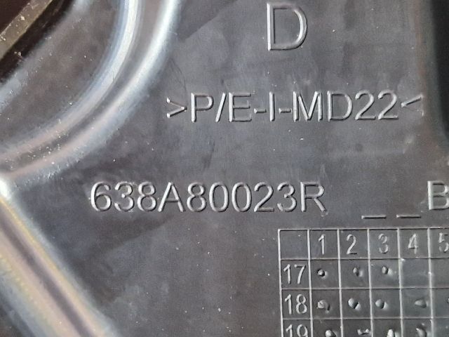 bontott DACIA DUSTER Jobb első Sárvédő Díszléc