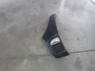 bontott DACIA DUSTER Jobb első Sárvédő Irányjelző