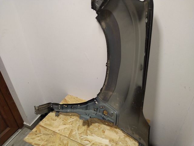 bontott DACIA DUSTER Jobb első Sárvédő