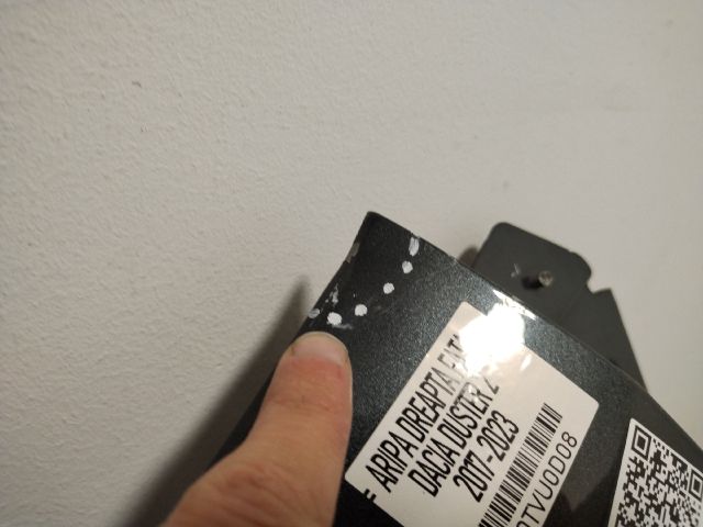 bontott DACIA DUSTER Jobb első Sárvédő