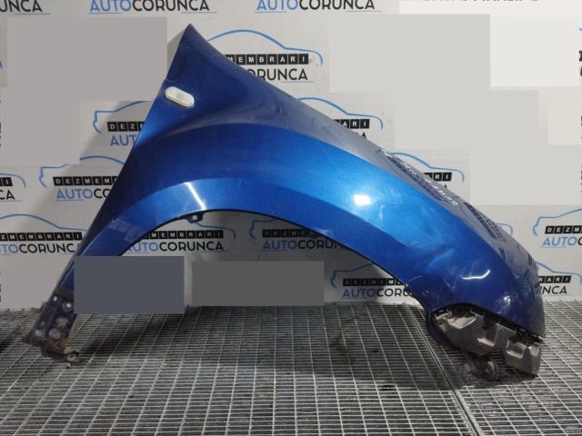 bontott DACIA DUSTER Jobb első Sárvédő