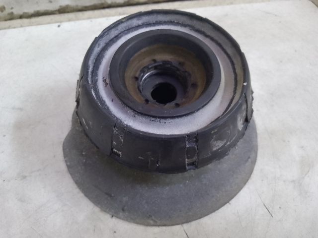 bontott DACIA DUSTER Jobb első Toronycsapágy