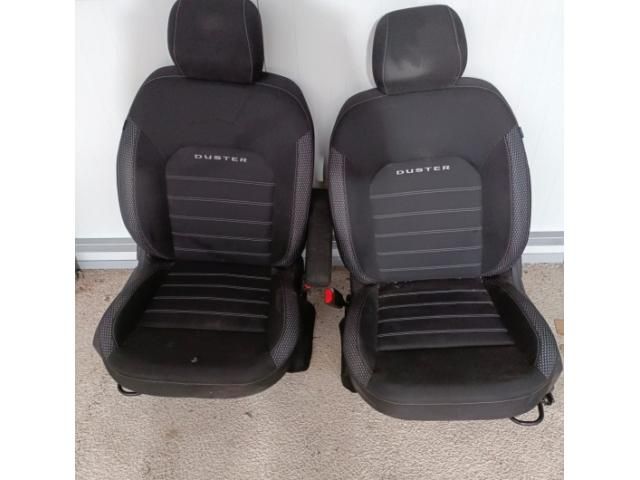 bontott DACIA DUSTER Jobb első Ülés