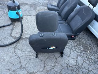 bontott DACIA DUSTER Jobb első Ülés