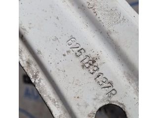 bontott DACIA DUSTER Jobb első Ütközéscsillapító