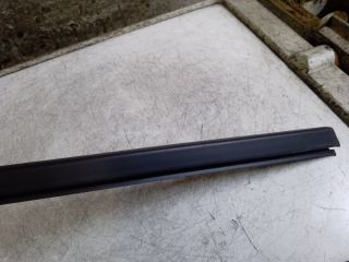 bontott DACIA DUSTER Jobb első Vízlehúzó Gumicsík