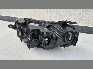 bontott DACIA DUSTER Jobb Fényszóró