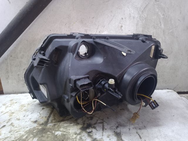 bontott DACIA DUSTER Jobb Fényszóró