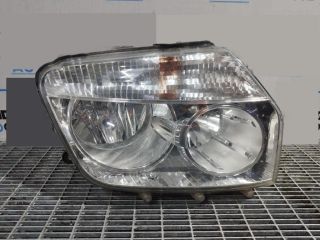 bontott DACIA DUSTER Jobb Fényszóró